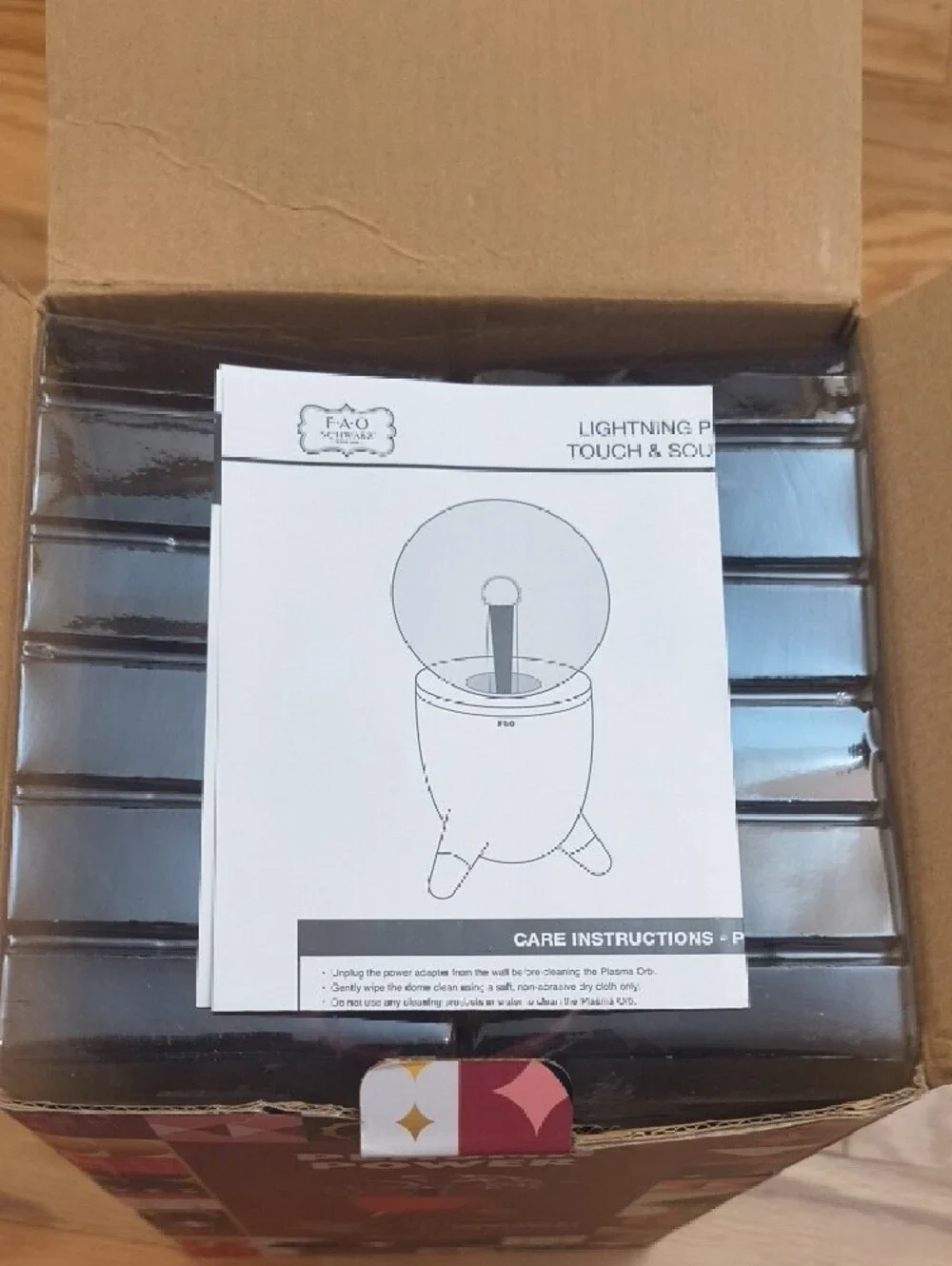 FAO Schwarz Lightning Plasma Globe Ages 14+ NWT Open Box